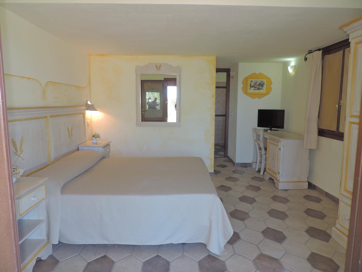בודוני Hotel Minnia מראה חיצוני תמונה