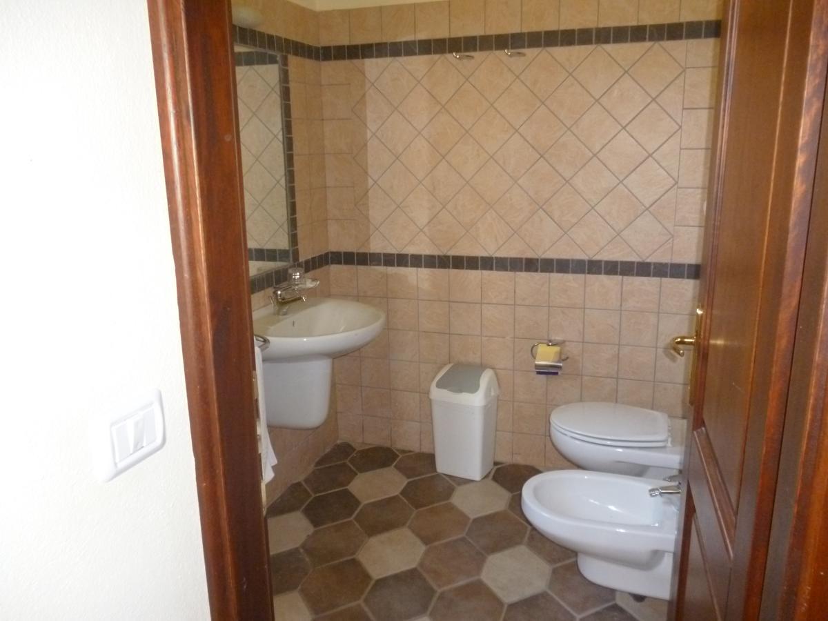 בודוני Hotel Minnia מראה חיצוני תמונה